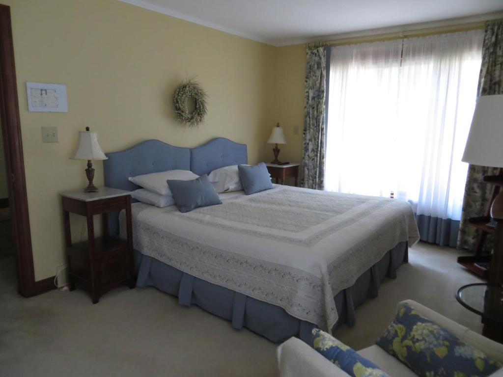 Cedar Gables Bed & Breakfast Niagara-on-the-Lake Phòng bức ảnh